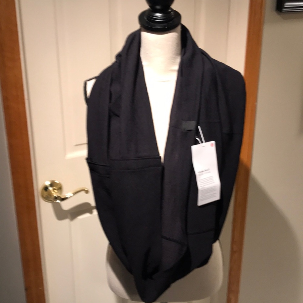 Lululemon Vinyasa Scarf